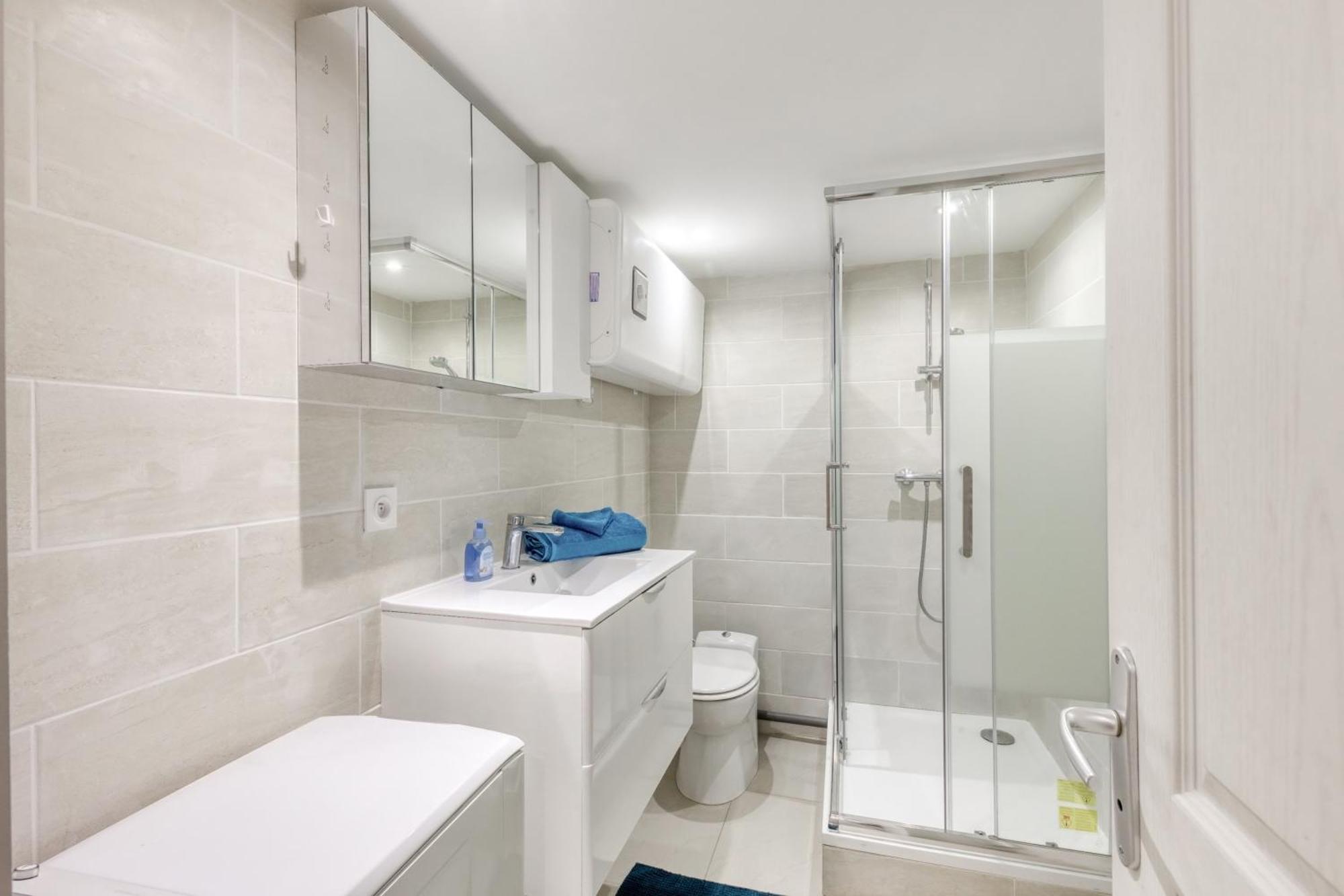 Studio Cosy - 35M2 - Paris -Disneyland - Rer A Нуази-ле-Гран Экстерьер фото