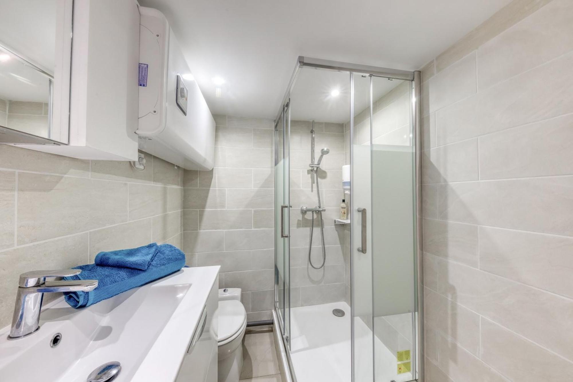 Studio Cosy - 35M2 - Paris -Disneyland - Rer A Нуази-ле-Гран Экстерьер фото